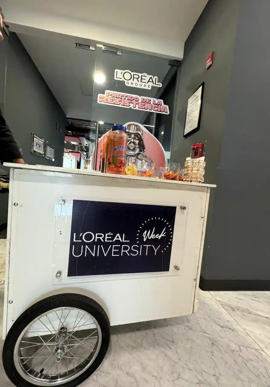 Renta de carrito de snacks dulces  para eventos y fiestas